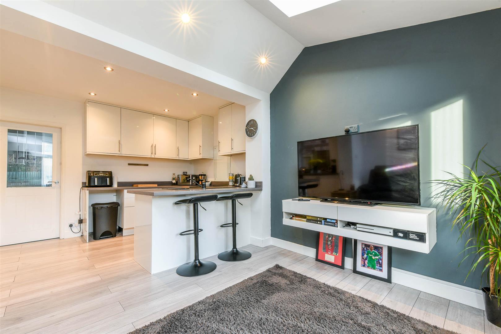 2 bed property in Edgehill Crescent, Leyland